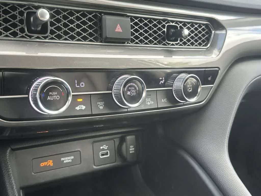 2025 Acura Integra Base photo 20