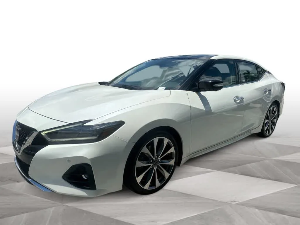 2023 Nissan Maxima