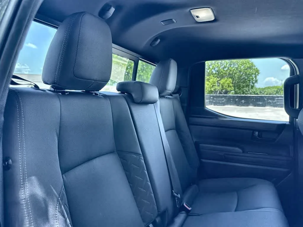2025 Toyota Tacoma SR5 photo 26