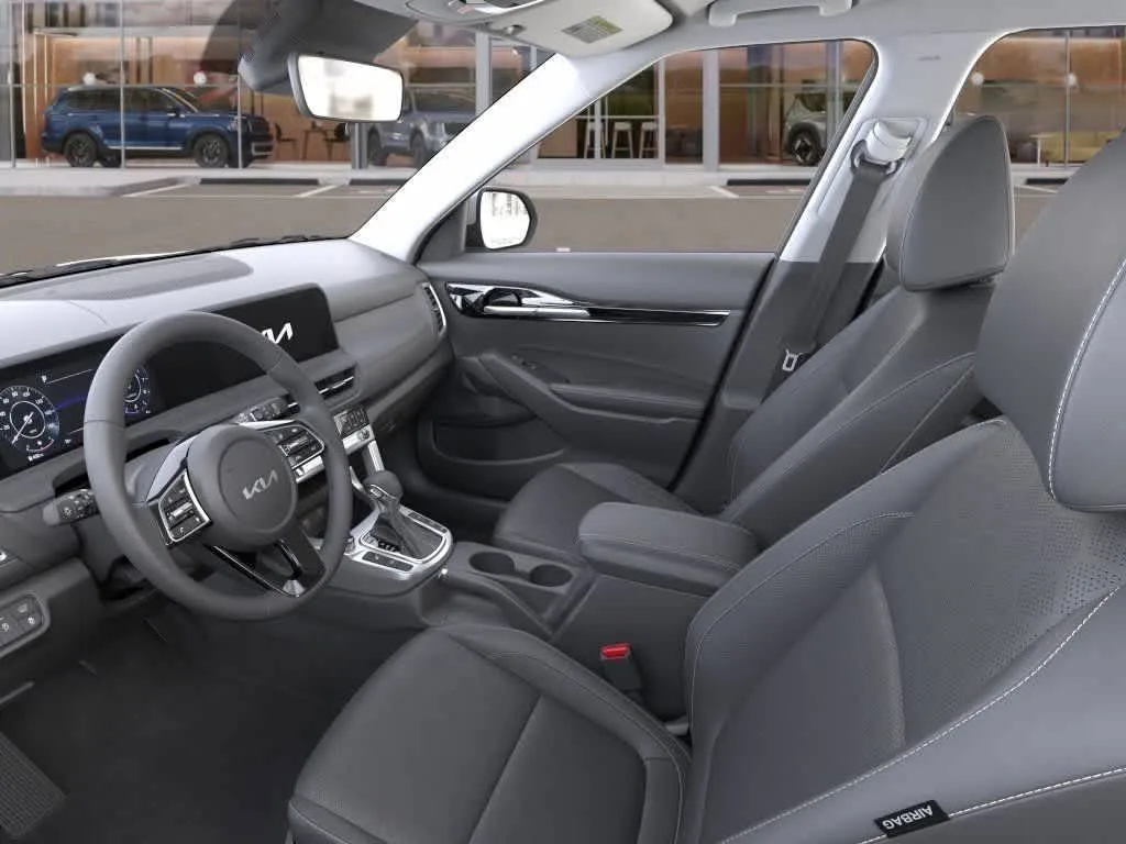 2026 Kia Seltos EX photo 17