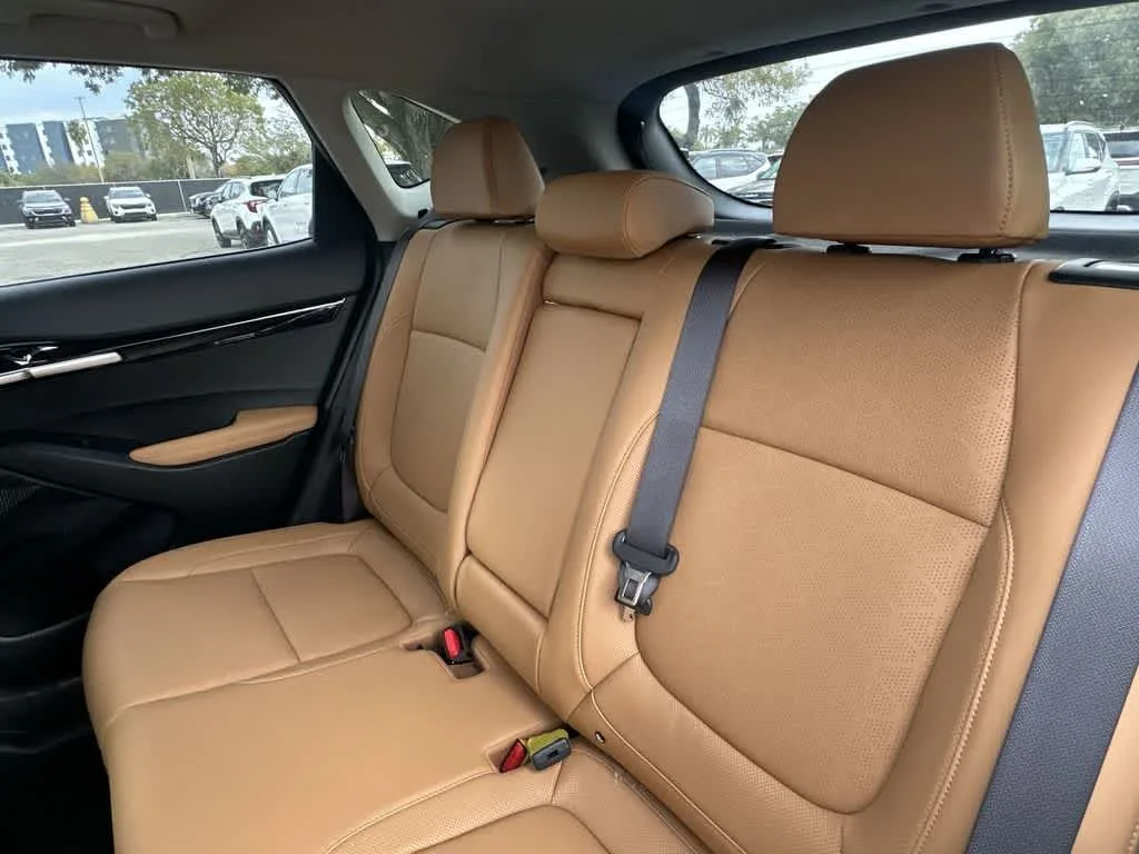 2026 Kia Seltos EX photo 22