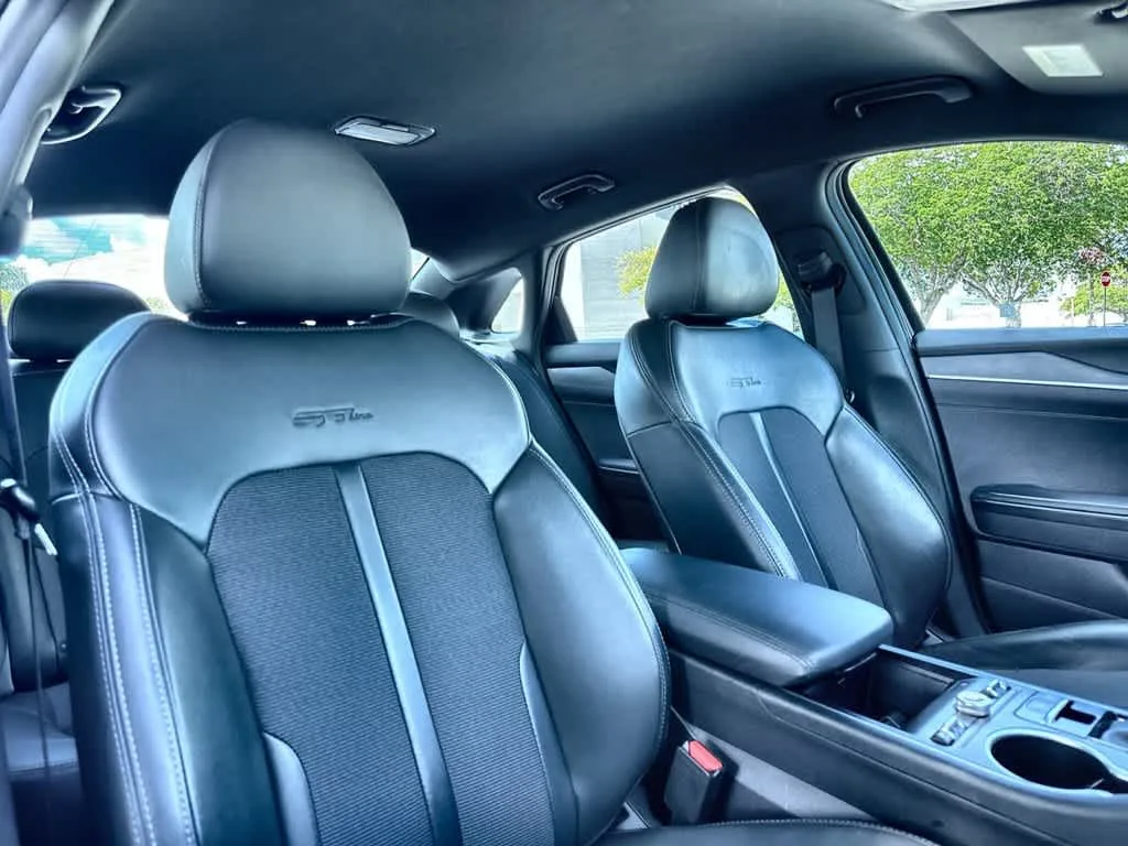 2024 Kia K5 GT-Line photo 27