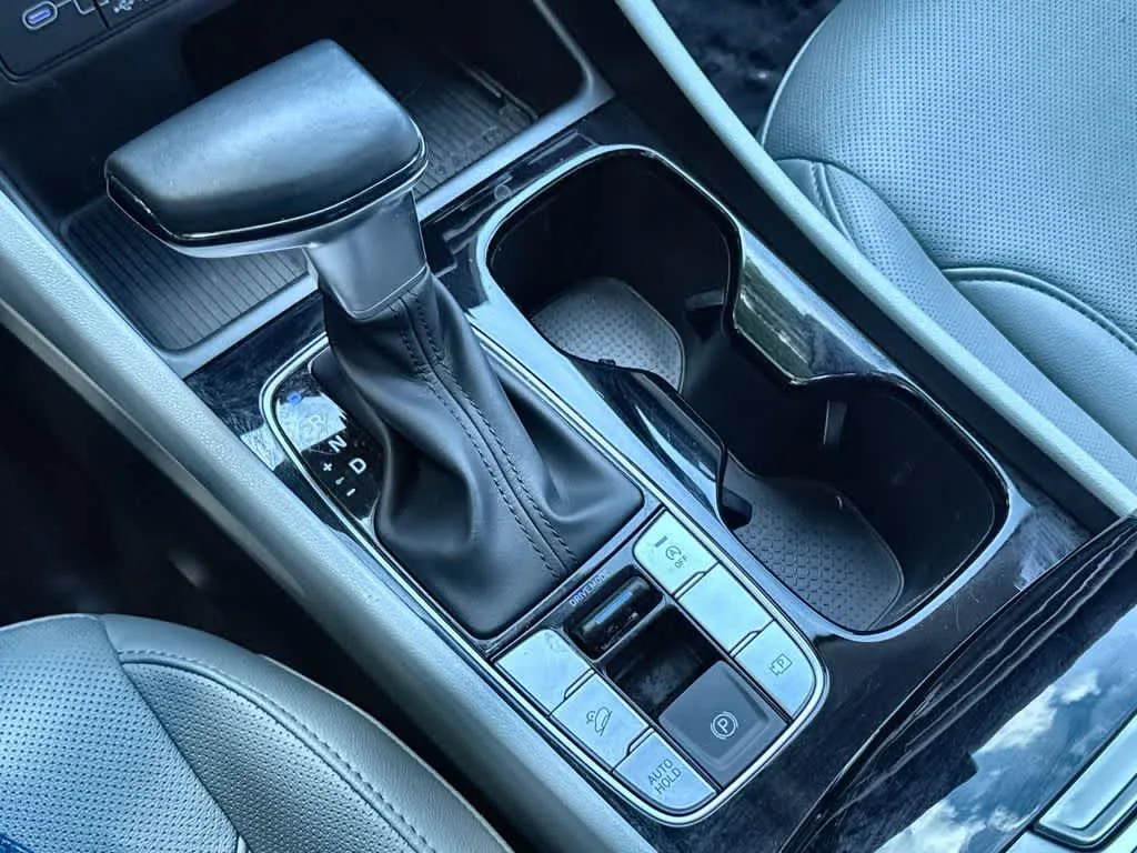 2025 Hyundai Tucson SEL Convenience photo 21