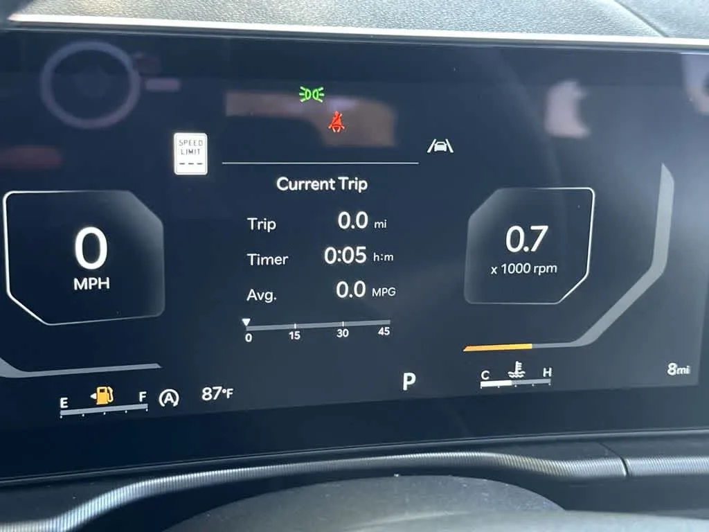 2026 Kia Sportage SX photo 16