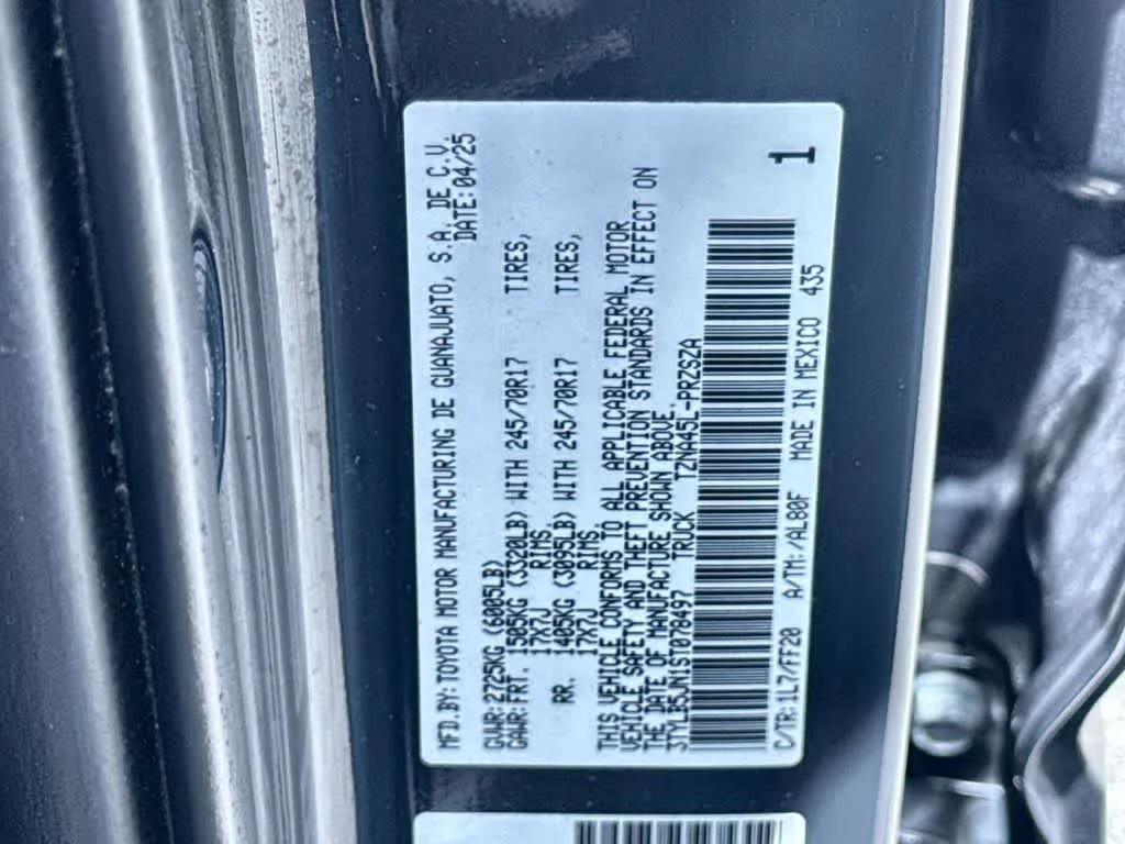2025 Toyota Tacoma SR5 photo 29