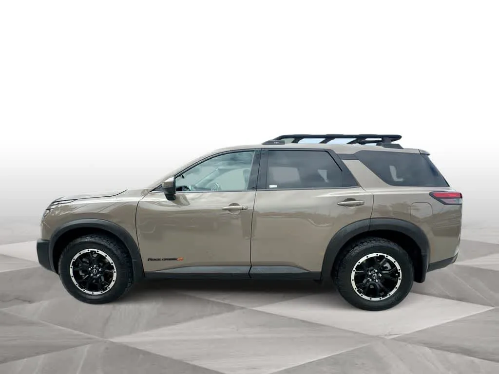 2023 Nissan Pathfinder Rock Creek photo 5