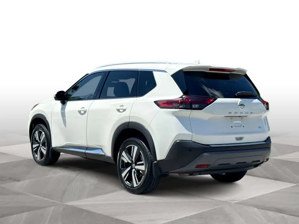 2021 Nissan Rogue SL photo 5