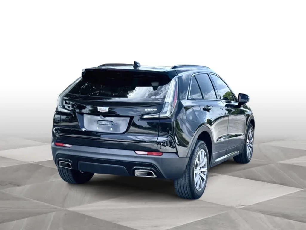 2022 Cadillac XT4 FWD Sport photo 8