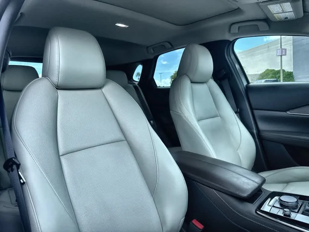 2023 Mazda CX-30 2.5 Turbo Premium Package photo 28