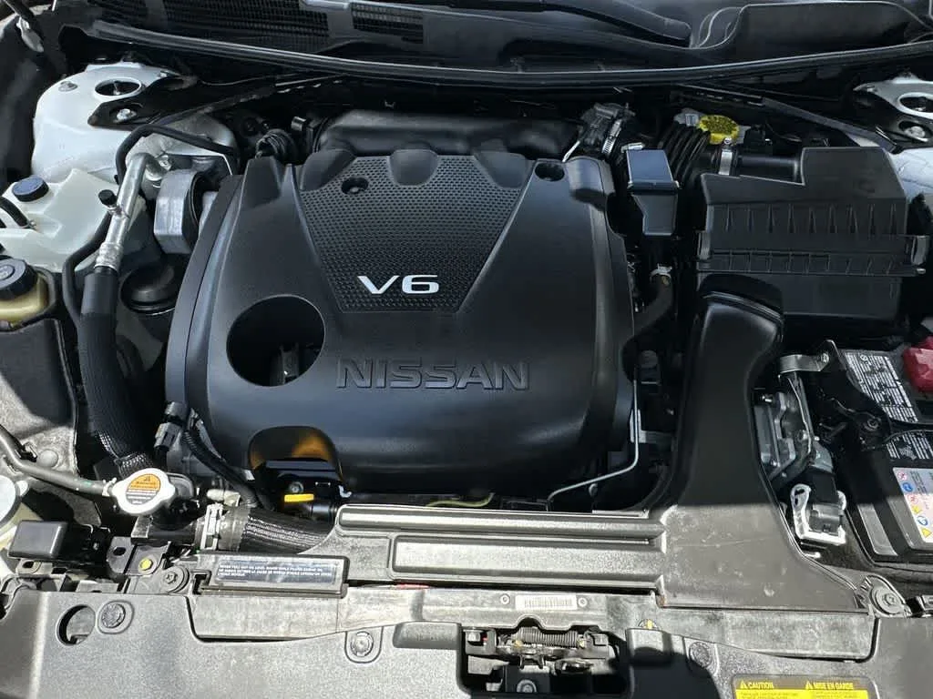 2023 Nissan Maxima Platinum photo 21