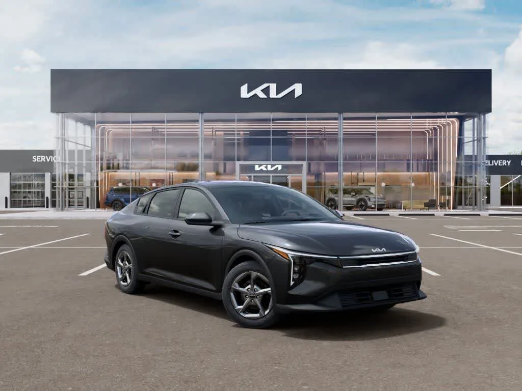 2026 Kia K4 LXS photo 8