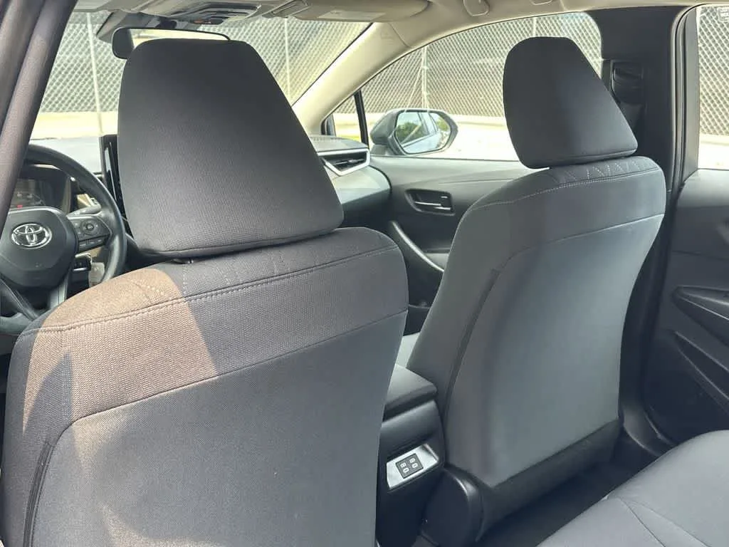 2025 Toyota Corolla LE photo 23