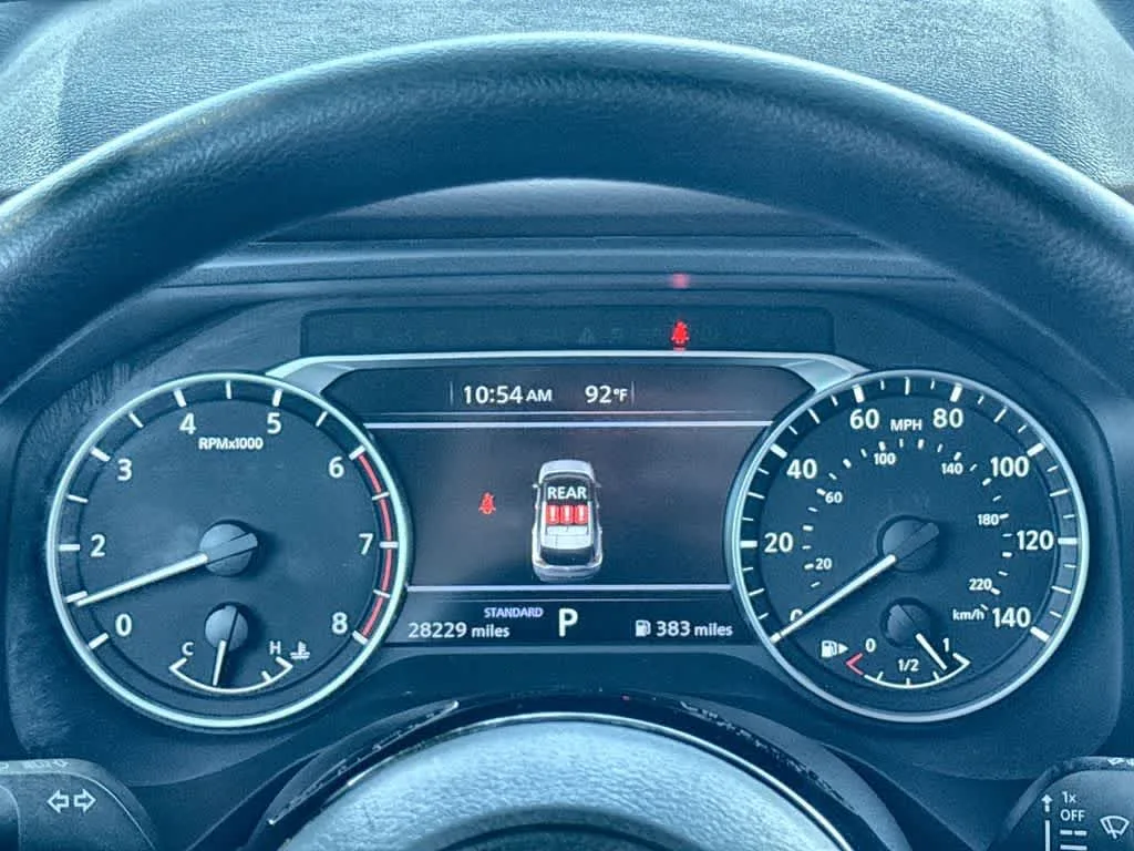 2023 Nissan Rogue SV photo 16