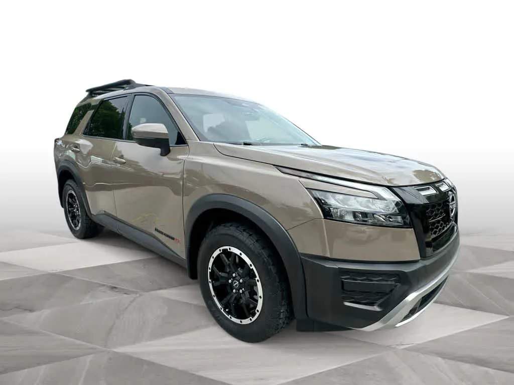 2023 Nissan Pathfinder Rock Creek photo 2