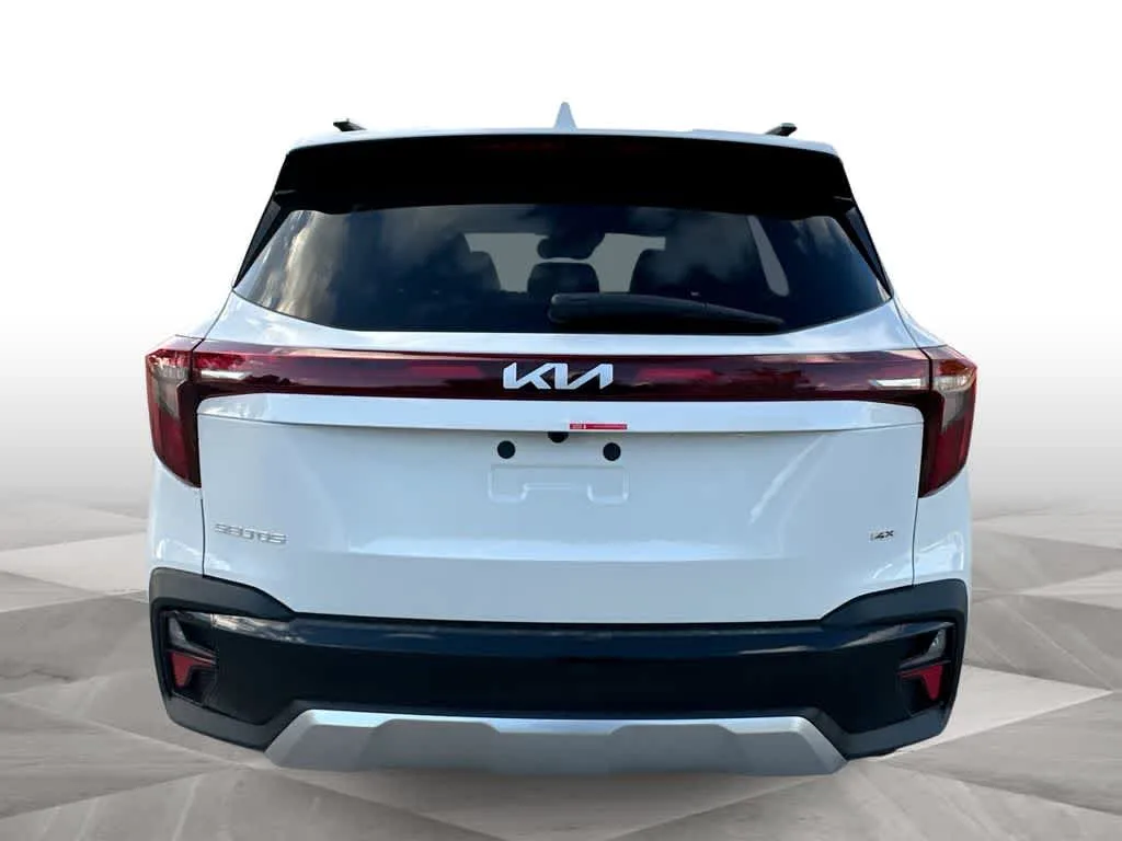 2026 Kia Seltos S photo 7