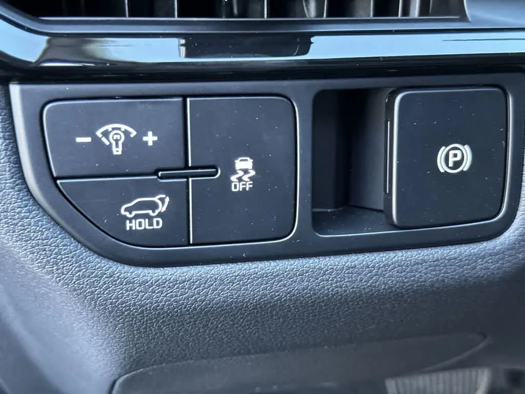 2026 Kia Sportage SX-Prestige photo 12