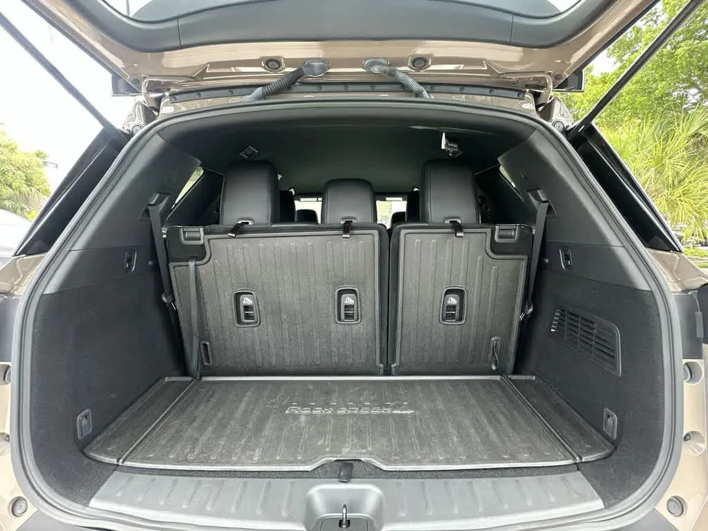 2023 Nissan Pathfinder Rock Creek photo 16