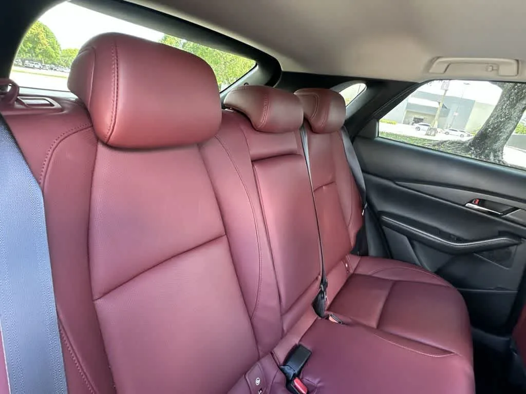 2023 Mazda CX-30 2.5 S Carbon Edition photo 26