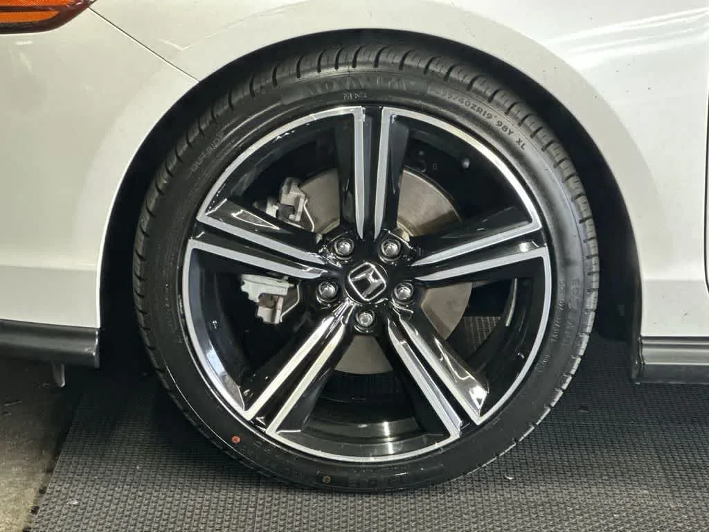 2024 Honda Accord Hybrid Sport photo 11