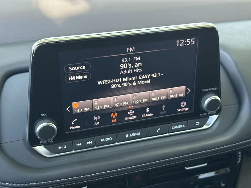 2021 Nissan Rogue SL photo 17