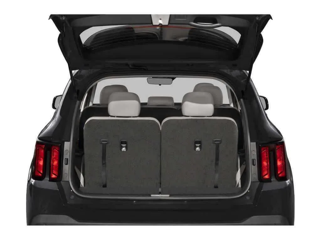 2026 Kia Sorento S photo 7