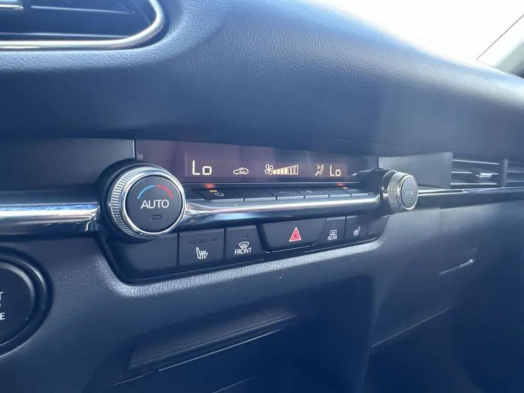 2023 Mazda CX-30 2.5 S Carbon Edition photo 20