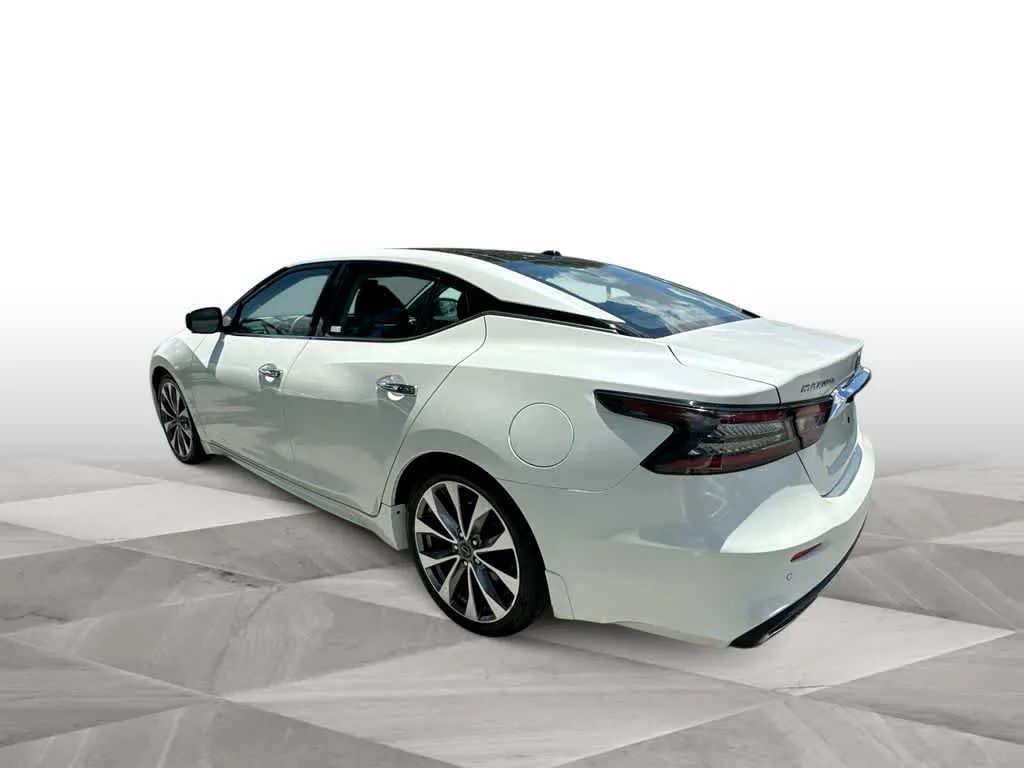 2023 Nissan Maxima Platinum photo 6