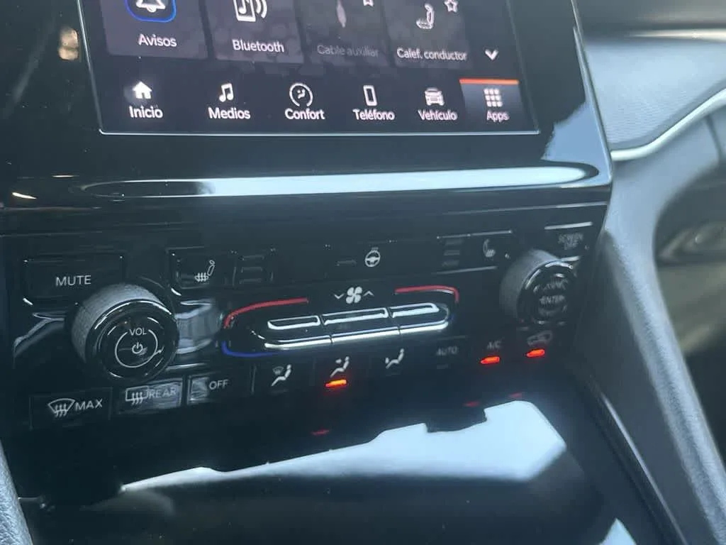 2024 Jeep Grand Cherokee L Altitude X photo 26