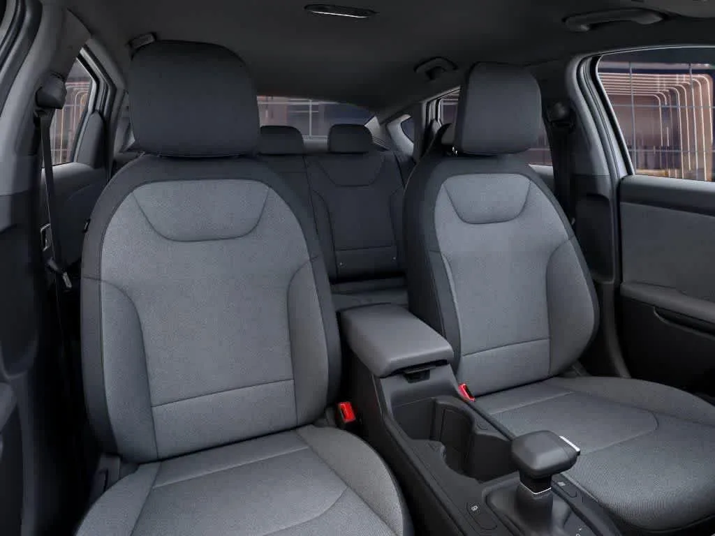 2026 Kia K4 LXS photo 14