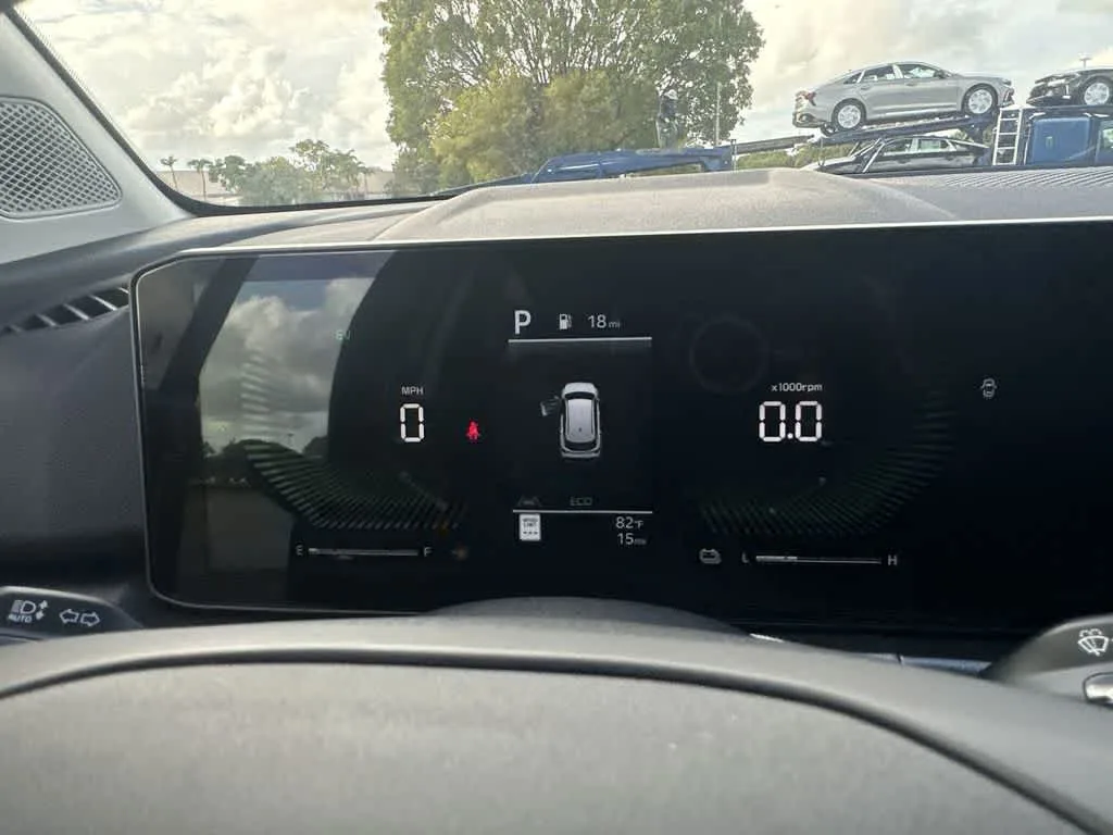 2026 Kia Sportage Hybrid S photo 16