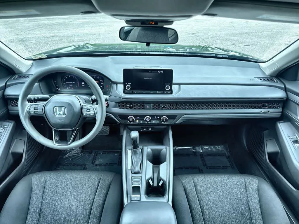 2025 Honda Accord LX photo 24