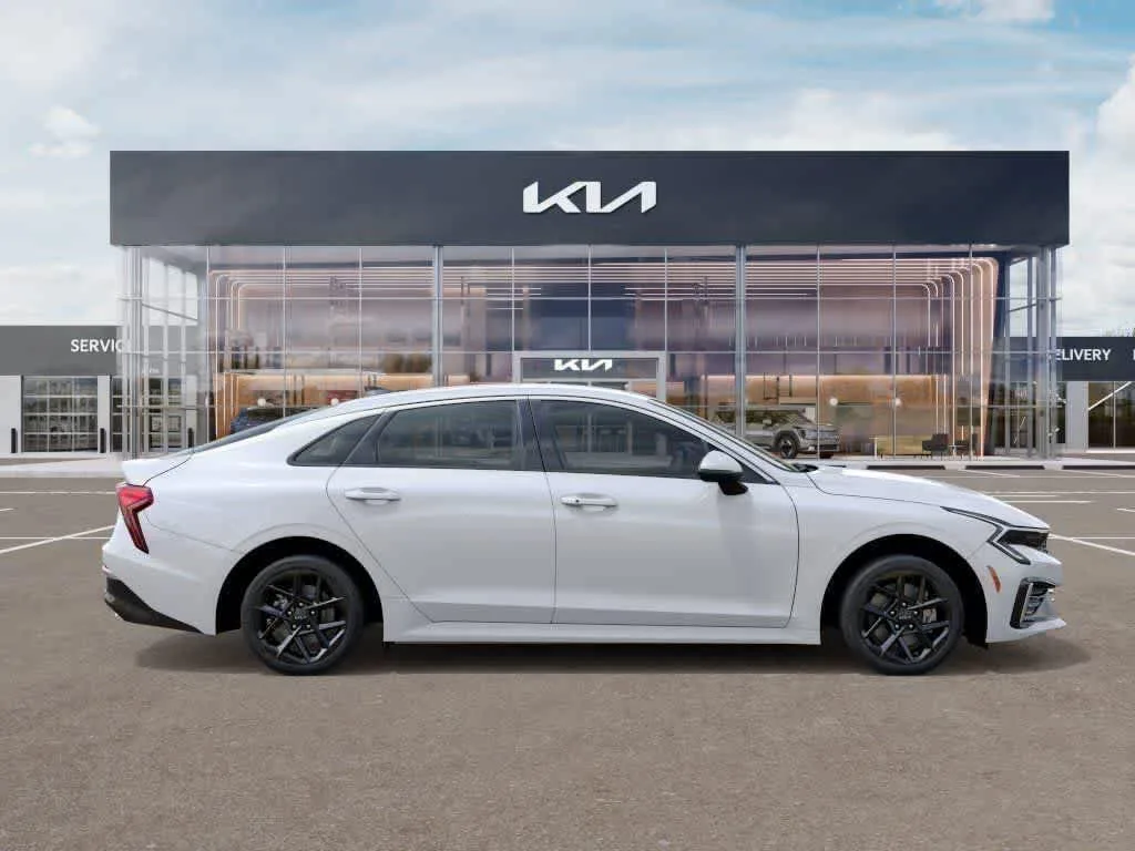 2026 Kia K5 LXS photo 7