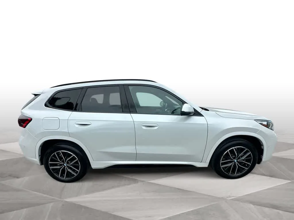 2025 BMW X1 xDrive28i xDrive28i photo 9