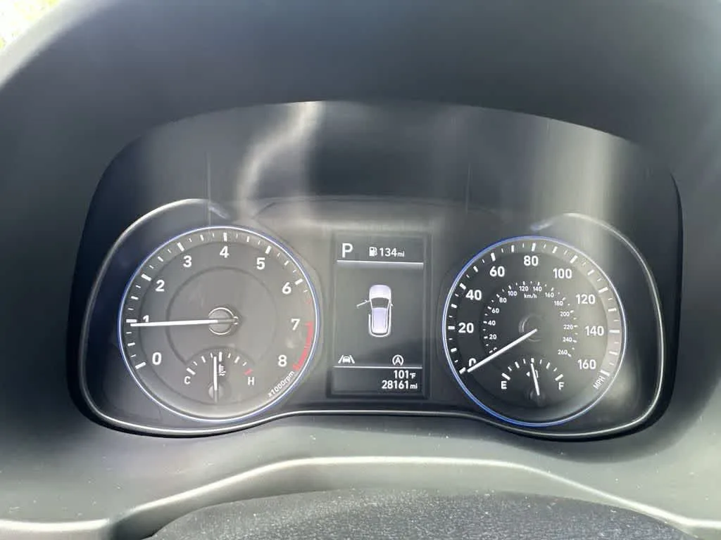 2023 Hyundai Kona SE photo 23