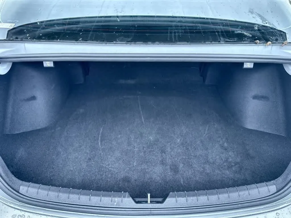 2024 Kia K5 GT-Line photo 25