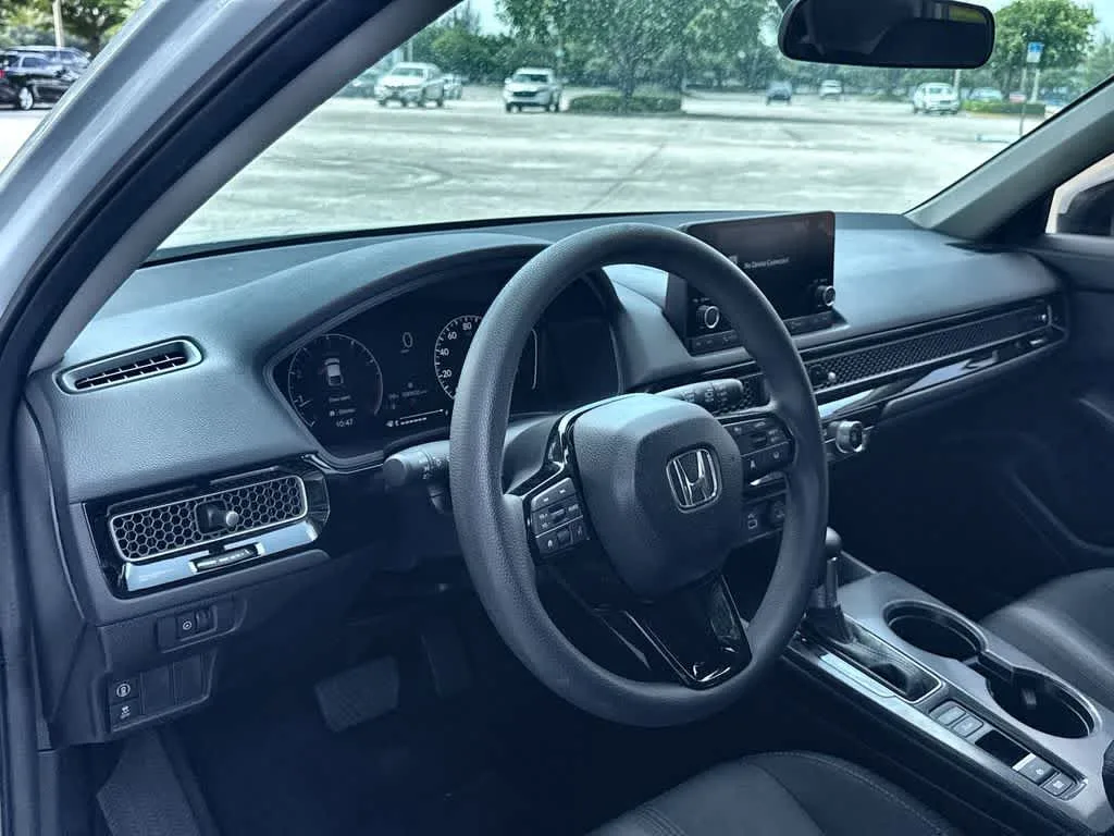 2024 Honda Civic LX photo 13