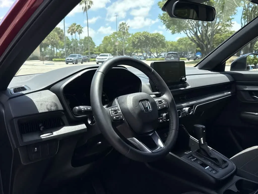 2024 Honda CR-V Hybrid Sport photo 13