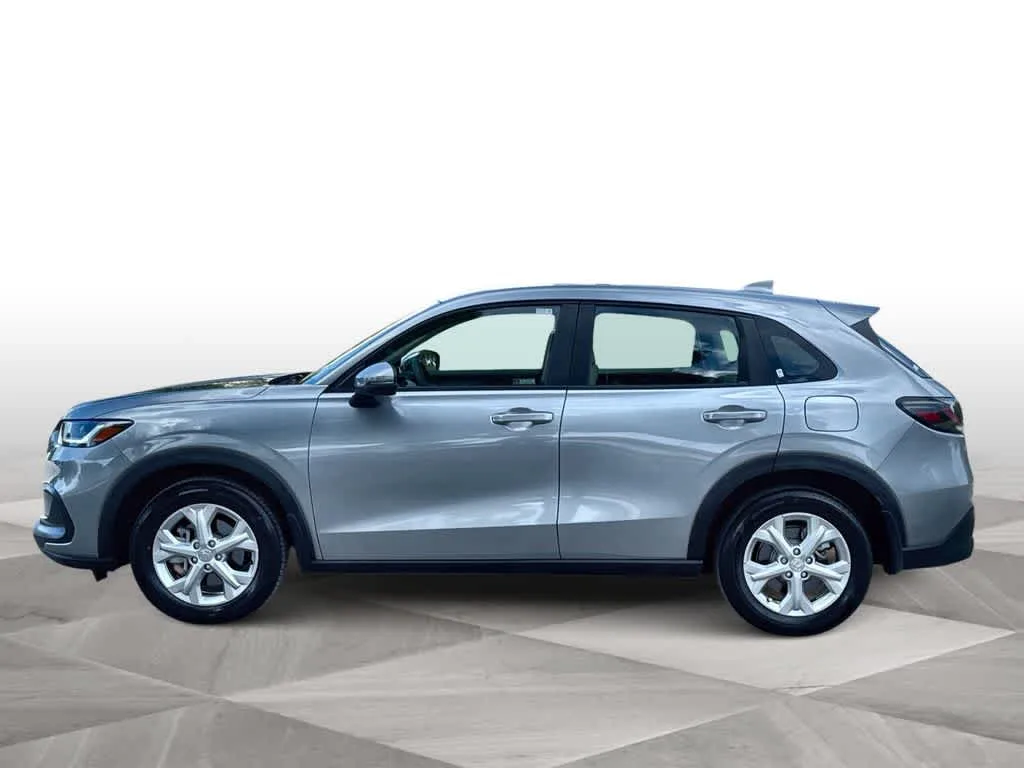 2024 Honda HR-V LX photo 5