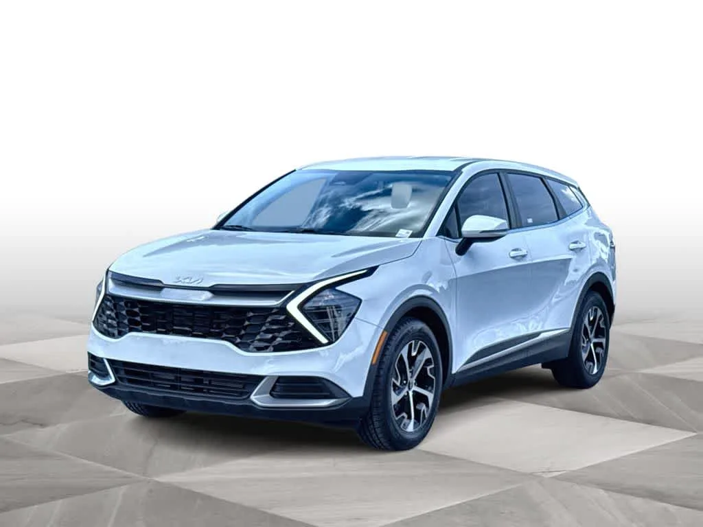 2025 Kia Sportage EX photo 4