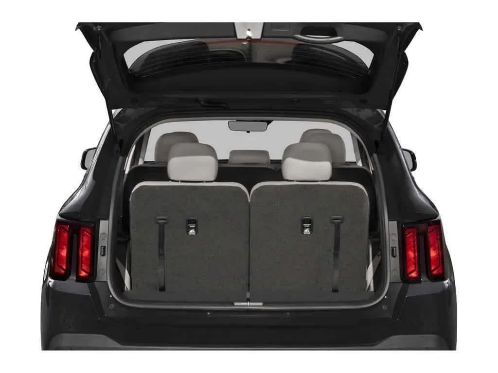 2026 Kia Sorento S photo 11