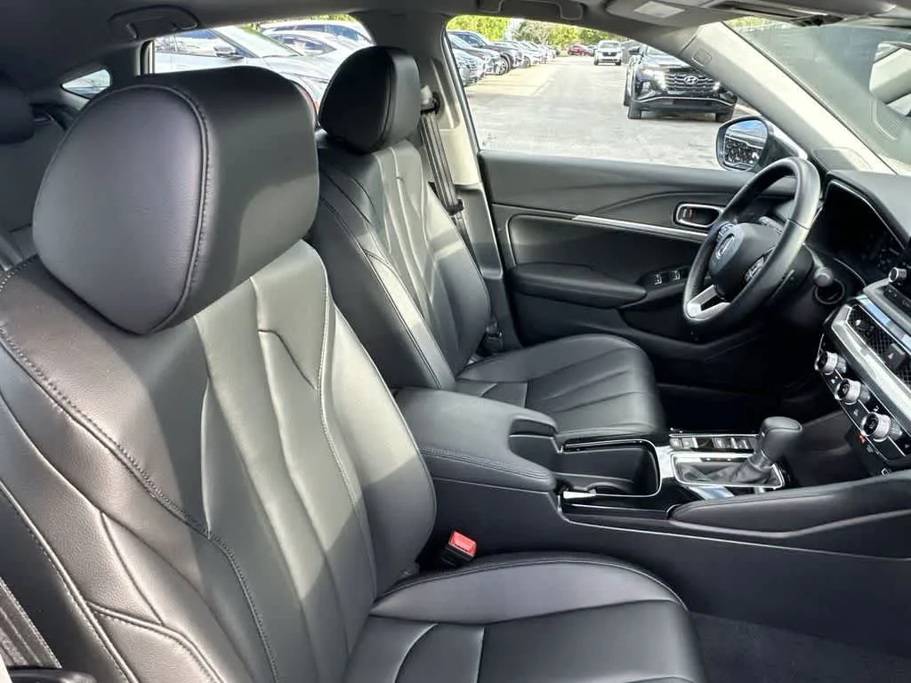 2025 Acura Integra Base photo 28