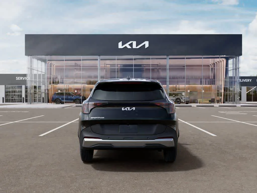 2026 Kia Sportage LX photo 4