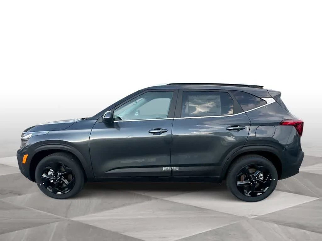 2026 Kia Seltos EX photo 5