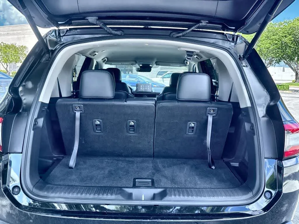 2023 Honda Pilot EX-L 7 Passenger photo 25