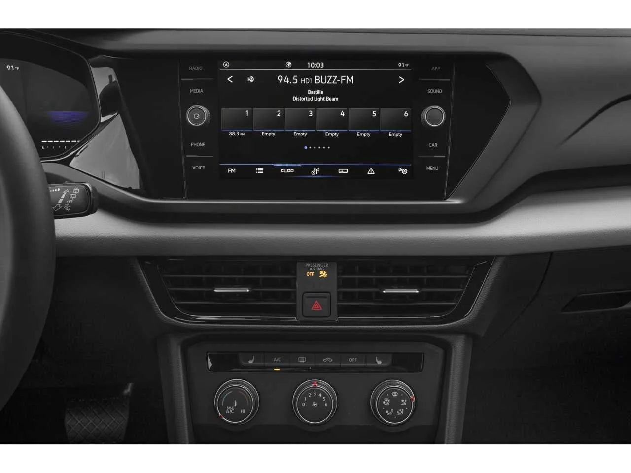 2024 Volkswagen Taos SE photo 7
