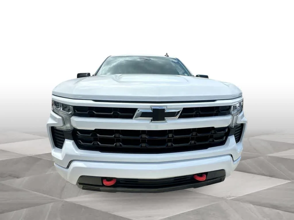 2025 Chevrolet Silverado 1500 RST photo 3