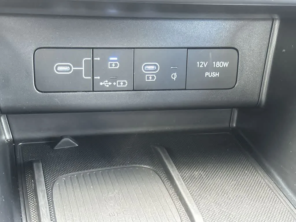 2025 Hyundai Sonata Hybrid SEL photo 24