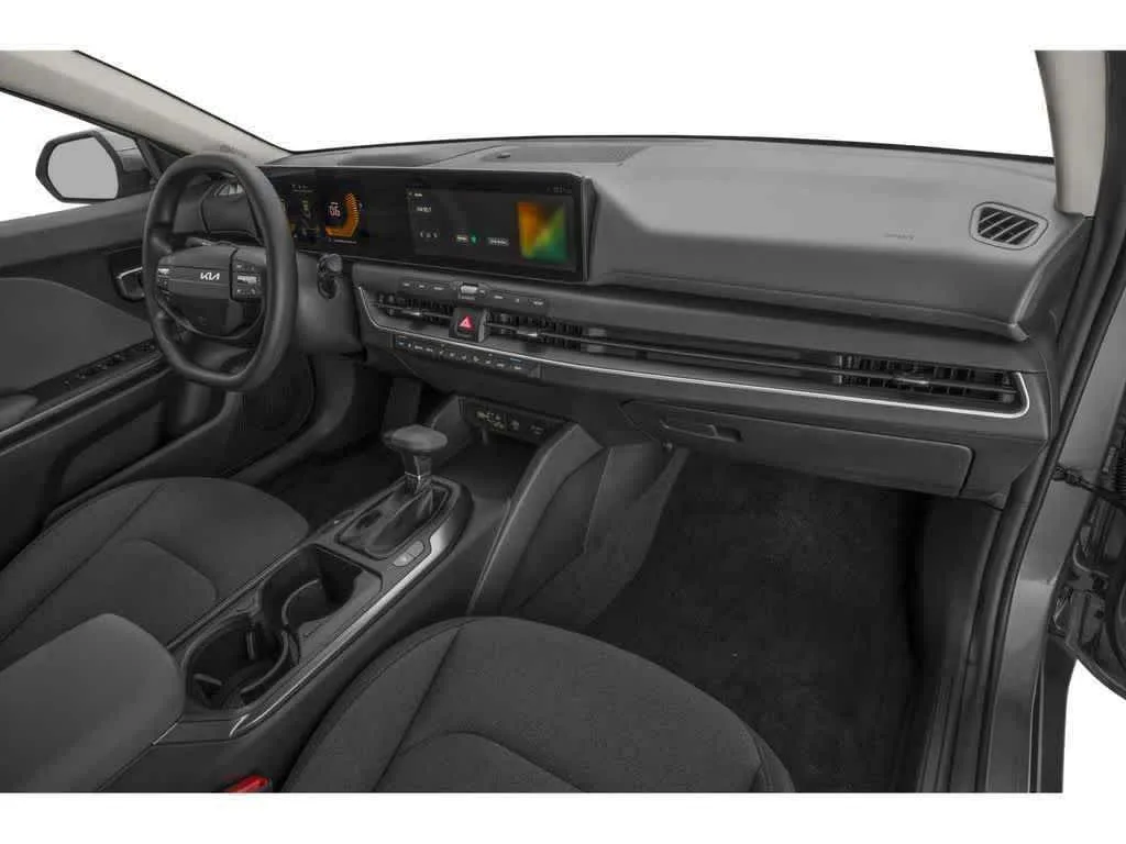 2026 Kia K4 LXS photo 10