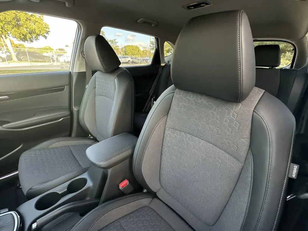 2026 Kia Seltos S photo 14
