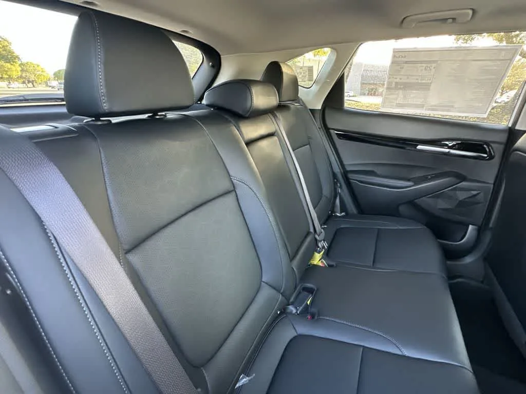2026 Kia Seltos EX photo 25